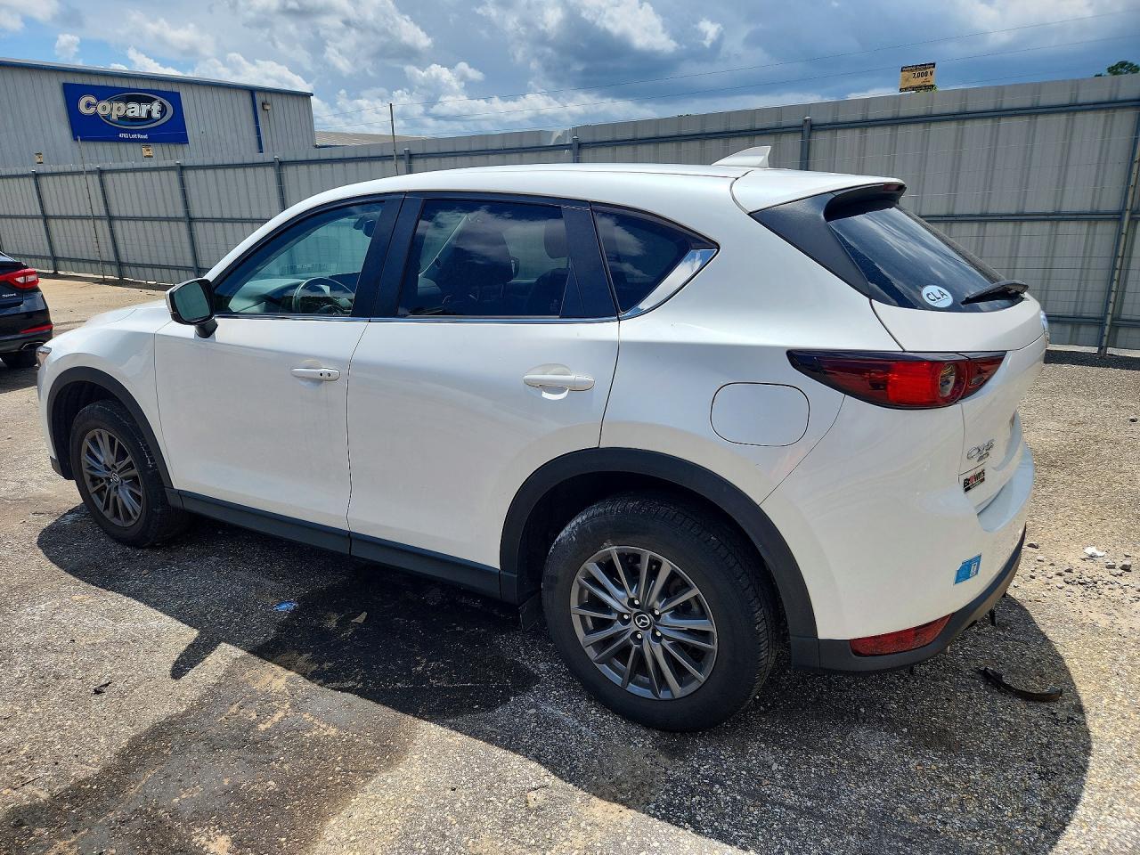 2021 MAZDA CX-5 TOURING — Фото 2 из 13