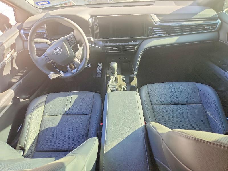 2025 TOYOTA CAMRY XSE — Фото 8 из 12