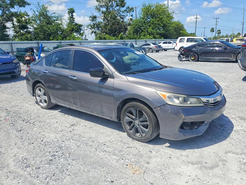 2017 HONDA ACCORD LX — Фото 4 из 12