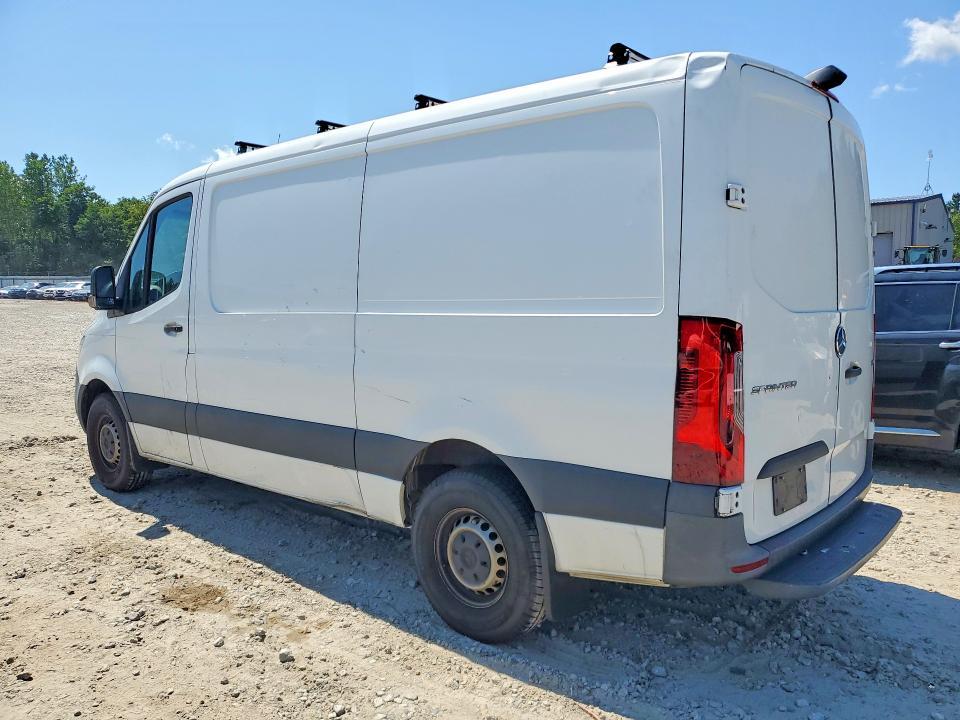 2021 MERCEDES-BENZ SPRINTER 1500 — Фото 2 из 13