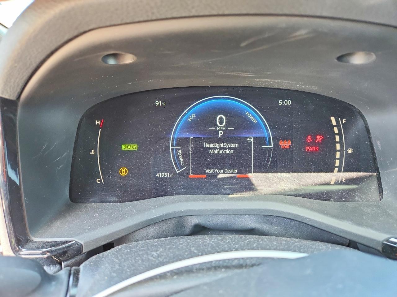 2025 TOYOTA CAMRY SE — Фото 9 из 13