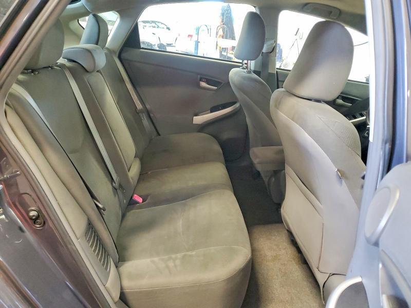 2011 TOYOTA PRIUS THREE — Фото 11 из 13