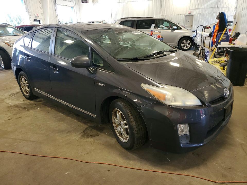 2011 TOYOTA PRIUS THREE — Фото 4 из 13