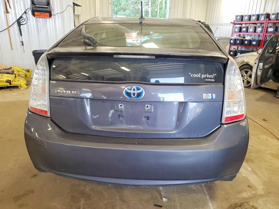 2011 TOYOTA PRIUS THREE — Фото 6 из 13