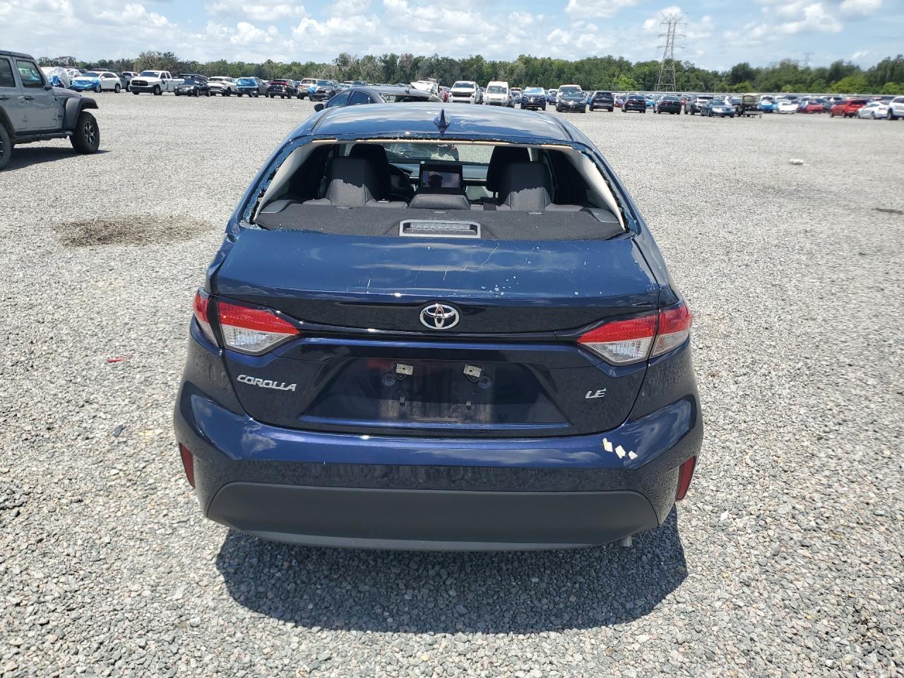 2025 TOYOTA COROLLA LE — Фото 6 из 12