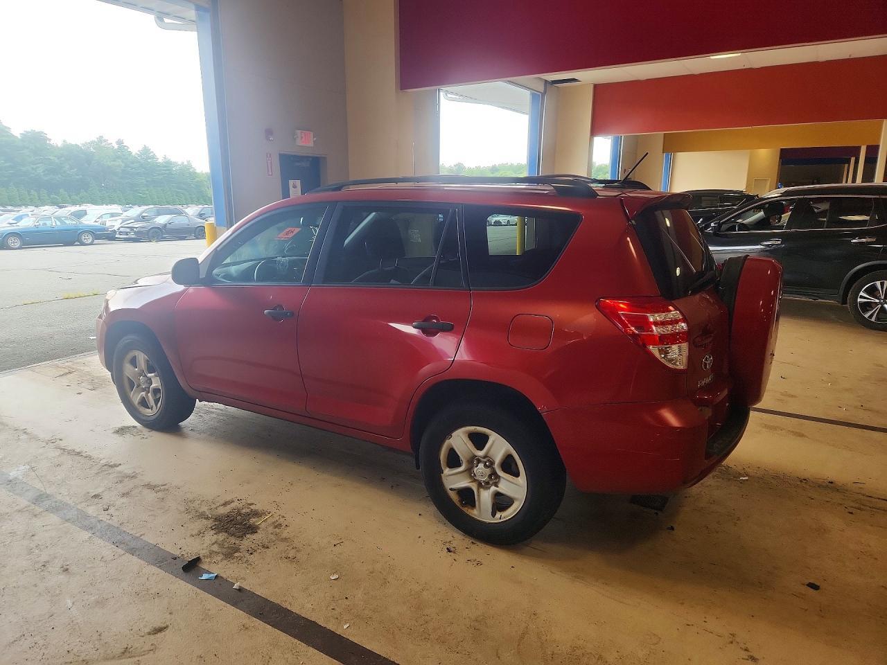 2011 TOYOTA RAV4 BASE — Фото 2 из 13