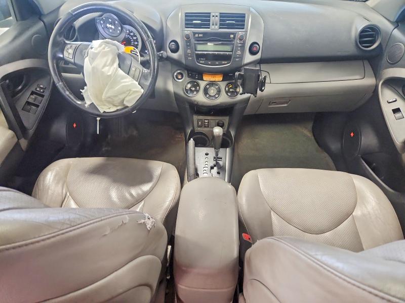 2011 TOYOTA RAV4 LIMITED — Фото 8 из 13