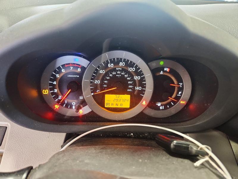 2011 TOYOTA RAV4 LIMITED — Фото 9 из 13