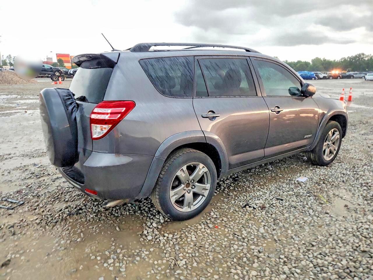 2011 TOYOTA RAV4 SPORT — Фото 3 из 13