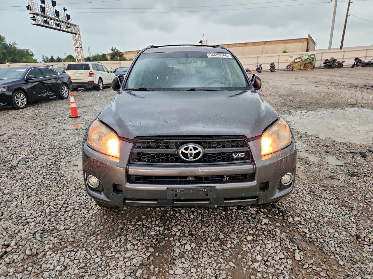 2011 TOYOTA RAV4 SPORT — Фото 5 из 13