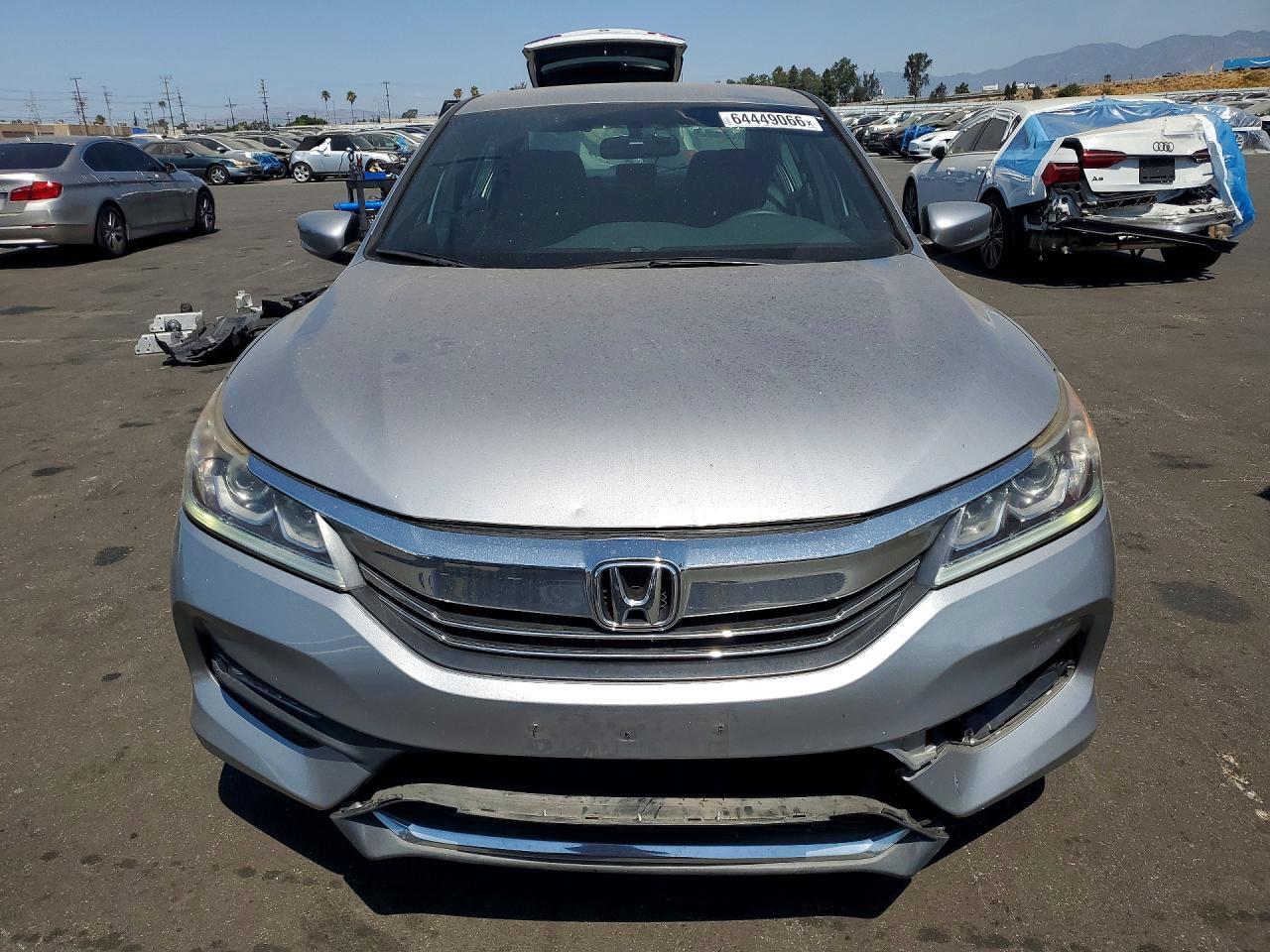 2017 HONDA ACCORD SPORT SPECIAL EDITION — Фото 5 из 12