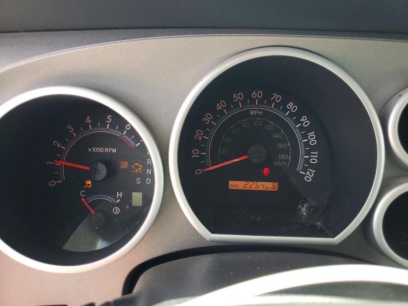 2011 TOYOTA SEQUOIA SR5 — Фото 9 из 13