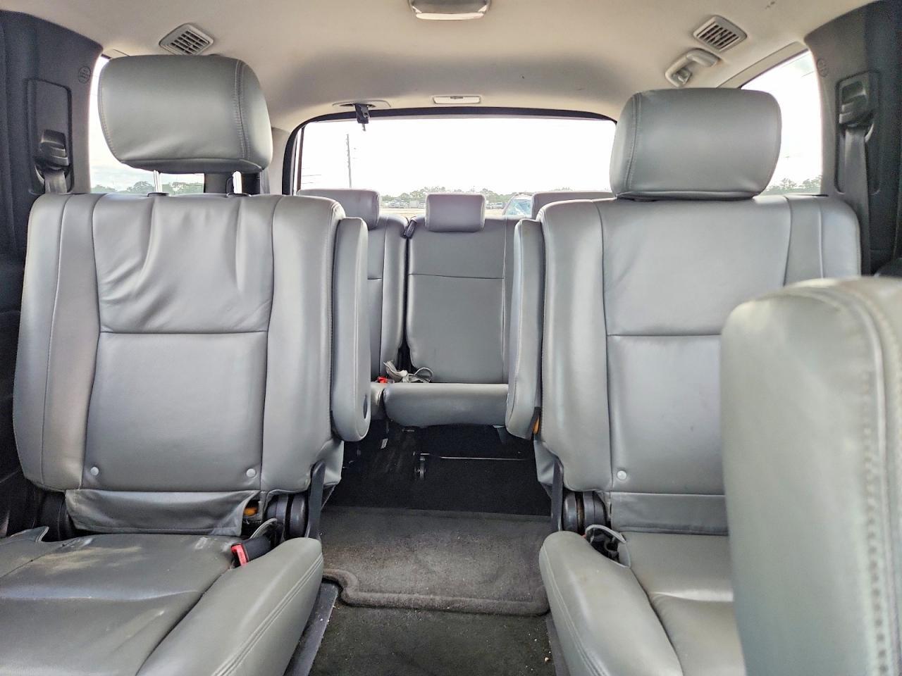 5TDZM5G17BS003159 2011 TOYOTA SEQUOIA photo no. 10