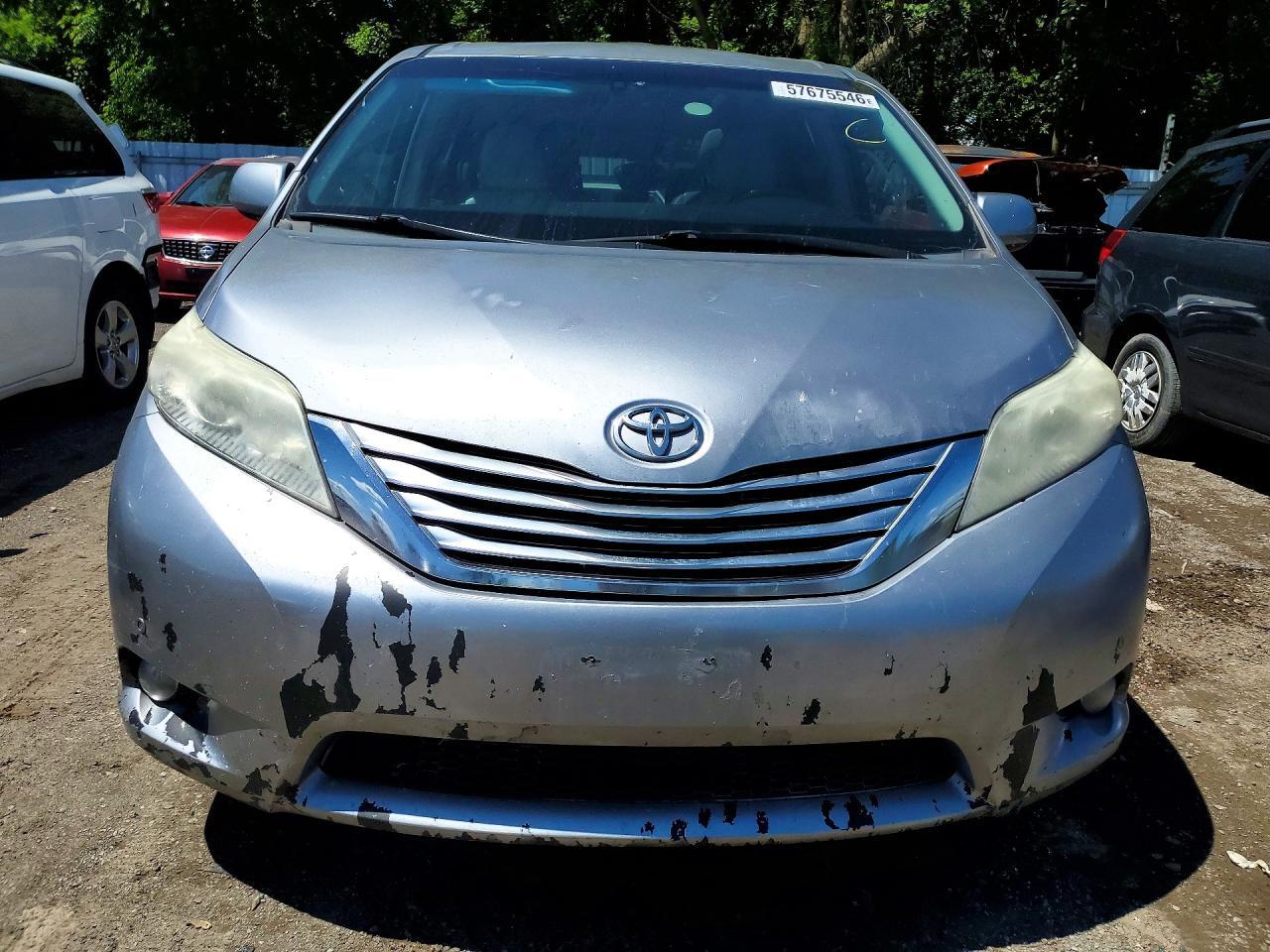 2011 TOYOTA SIENNA XLE 7-PASSENGER — Фото 5 из 13