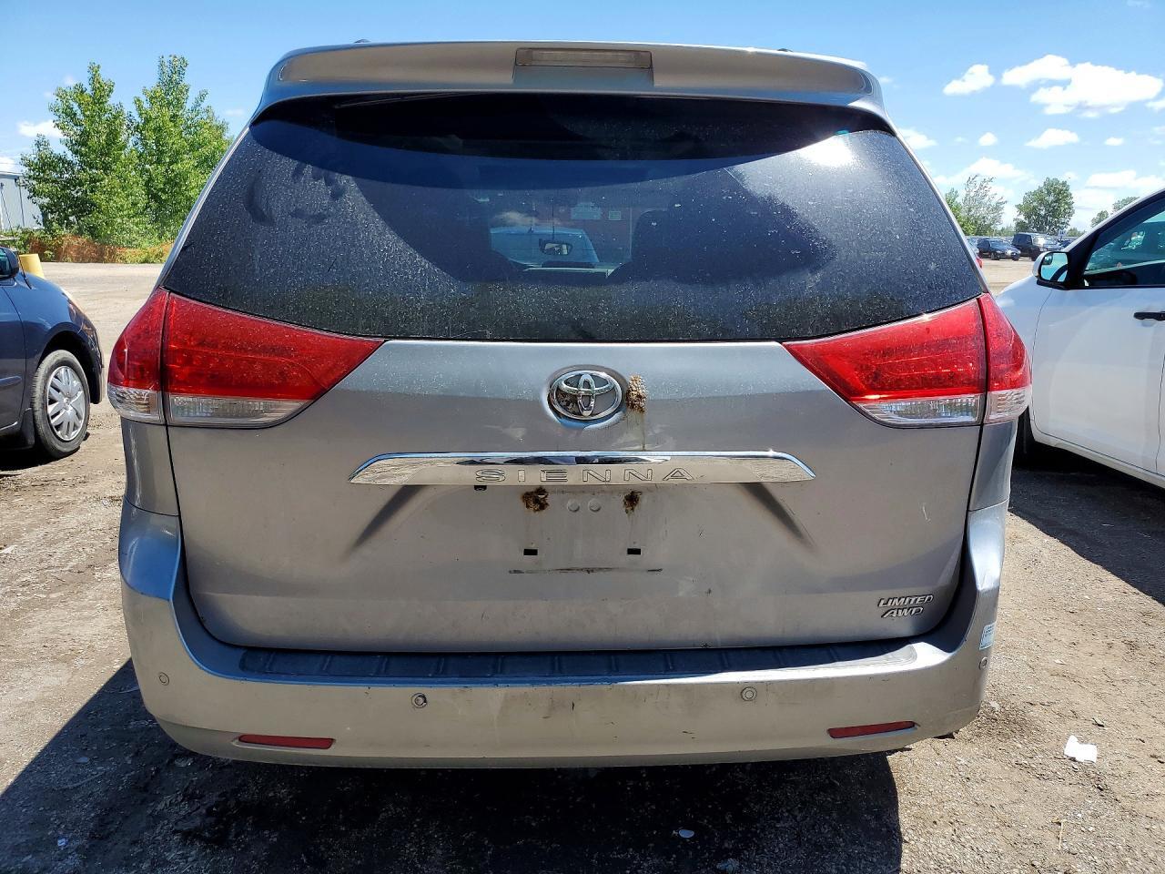 2011 TOYOTA SIENNA XLE 7-PASSENGER — Фото 6 из 13