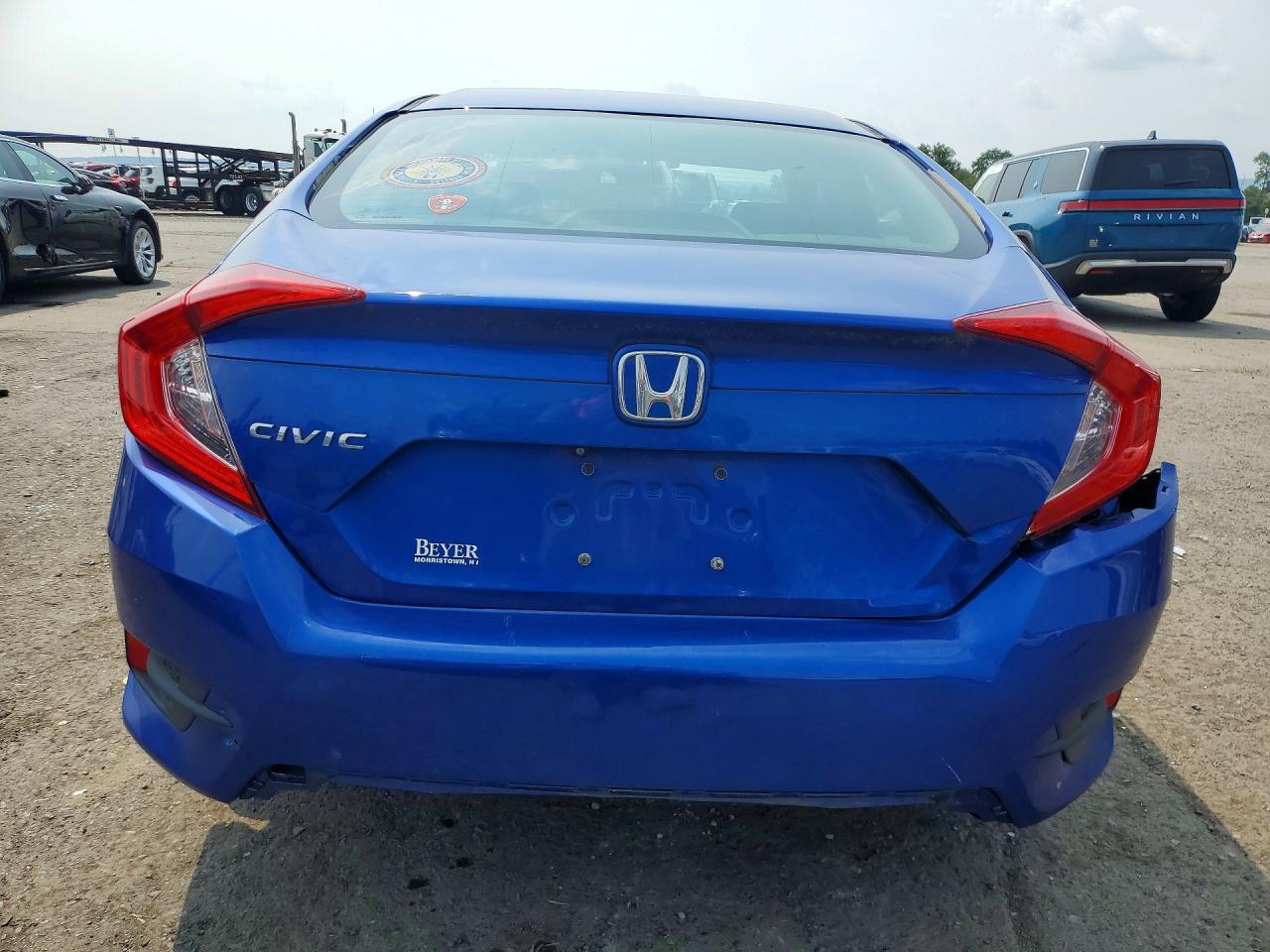 2017 HONDA CIVIC LX — Фото 6 из 13