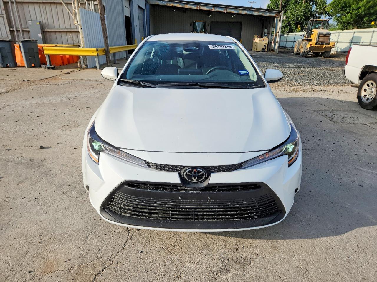 2025 TOYOTA COROLLA LE — Фото 5 из 12