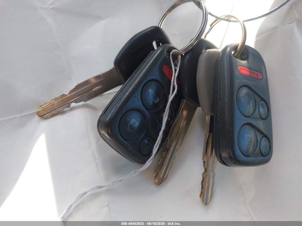 2HKRL18602H533243 2002 HONDA ODYSSEY photo no. 11
