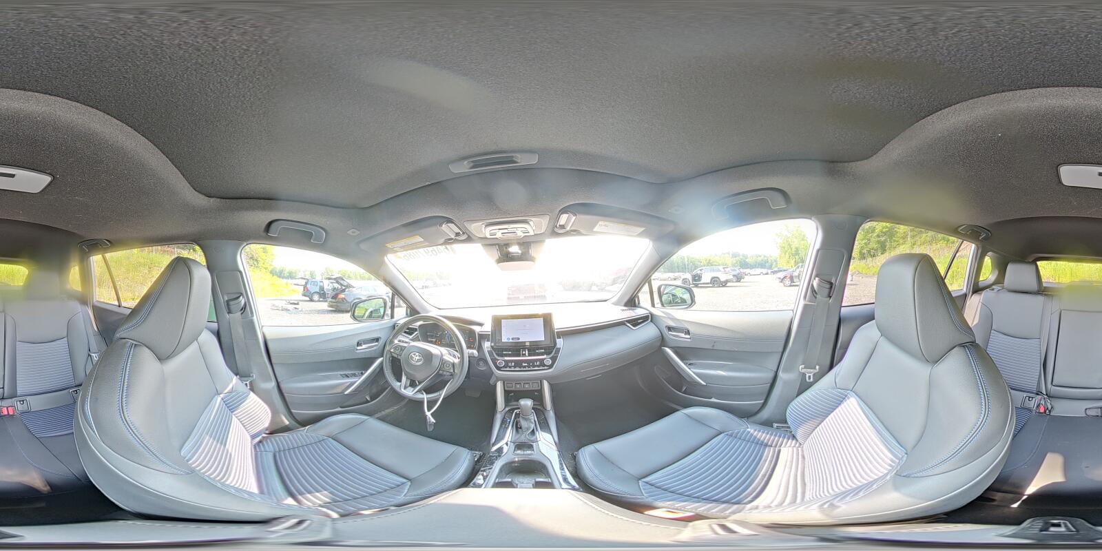 2025 TOYOTA COROLLA CROSS HYBRID XSE — Фото 15 из 15