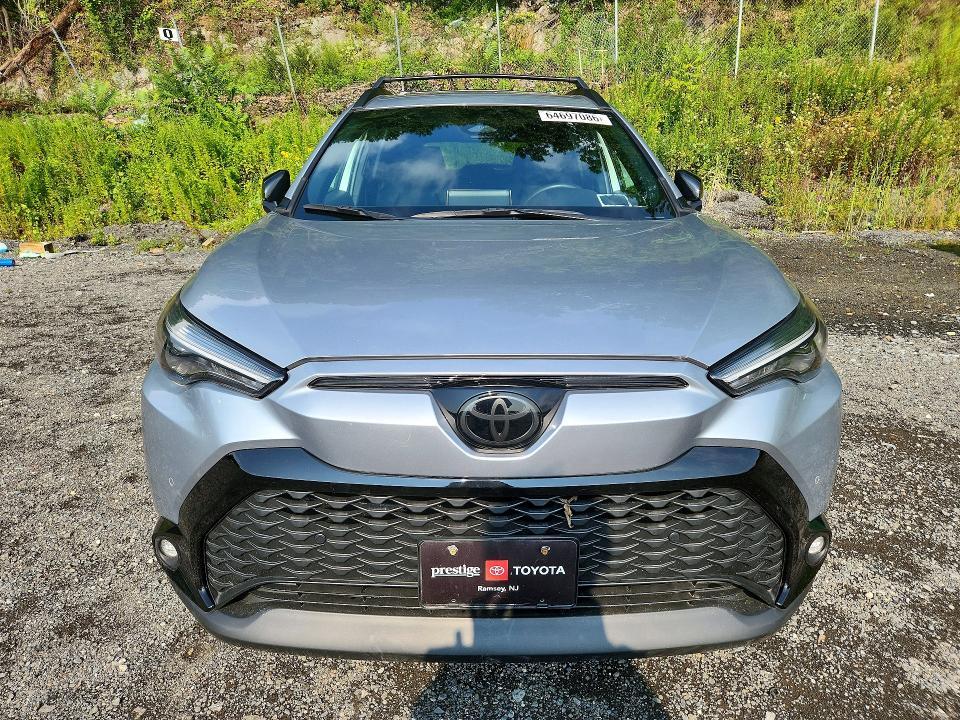 2025 TOYOTA COROLLA CROSS HYBRID XSE — Фото 5 из 15