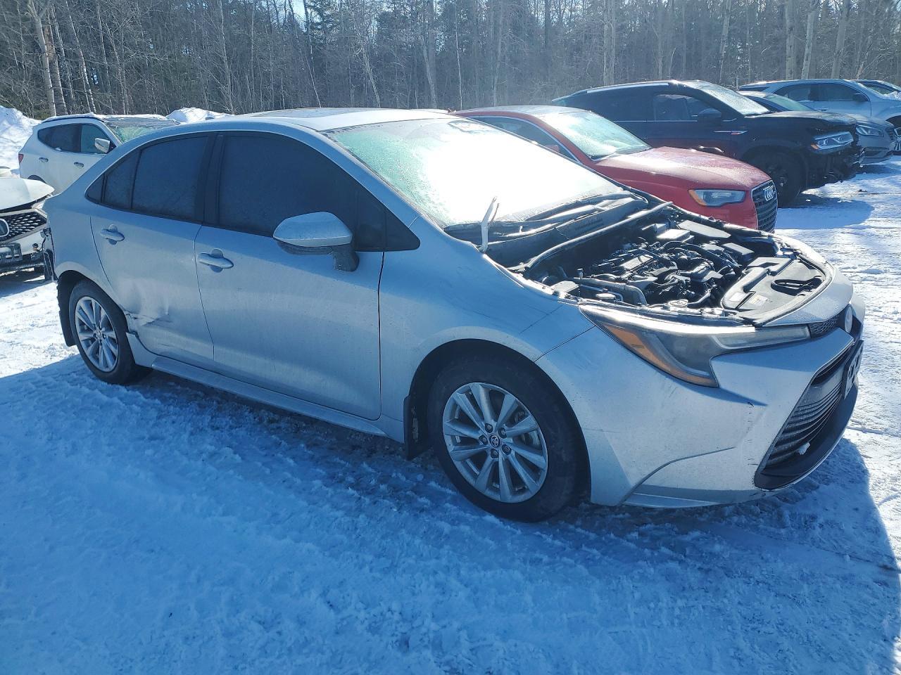 2025 TOYOTA COROLLA L 4DR — Фото 4 из 12