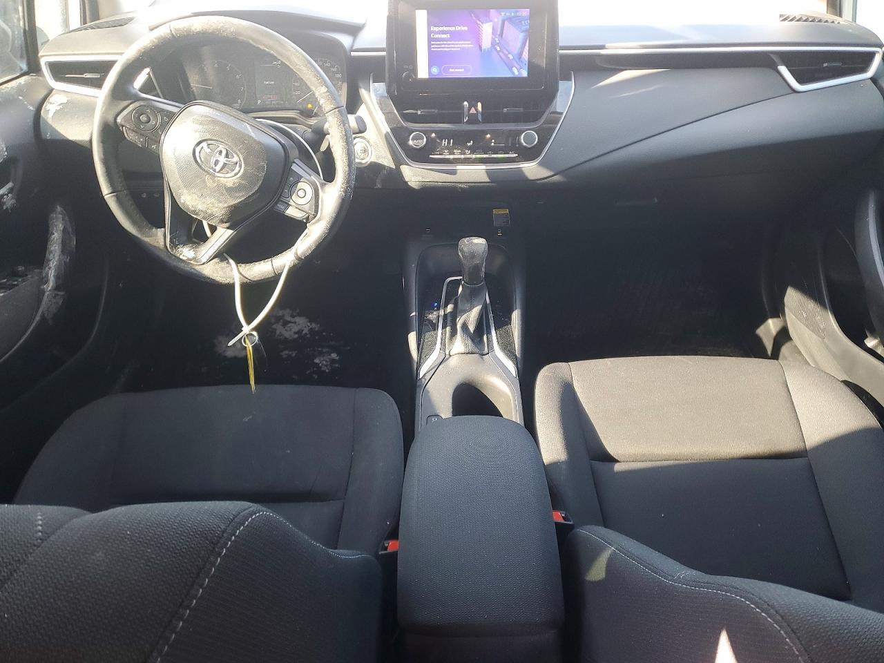 2025 TOYOTA COROLLA L 4DR — Фото 8 из 12