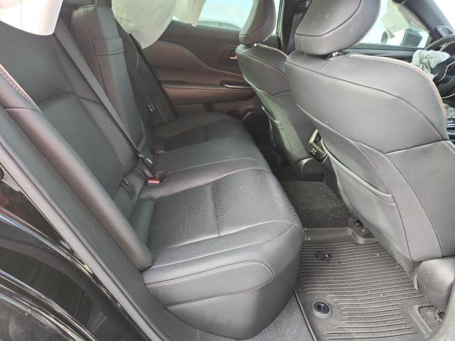 2025 TOYOTA CROWN NIGHTSHADE — Фото 10 из 14