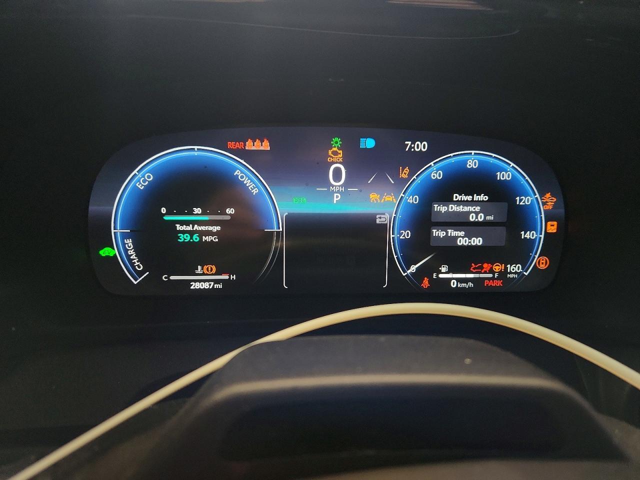 2025 TOYOTA CROWN SIGNIA LIMITED — Фото 9 из 12