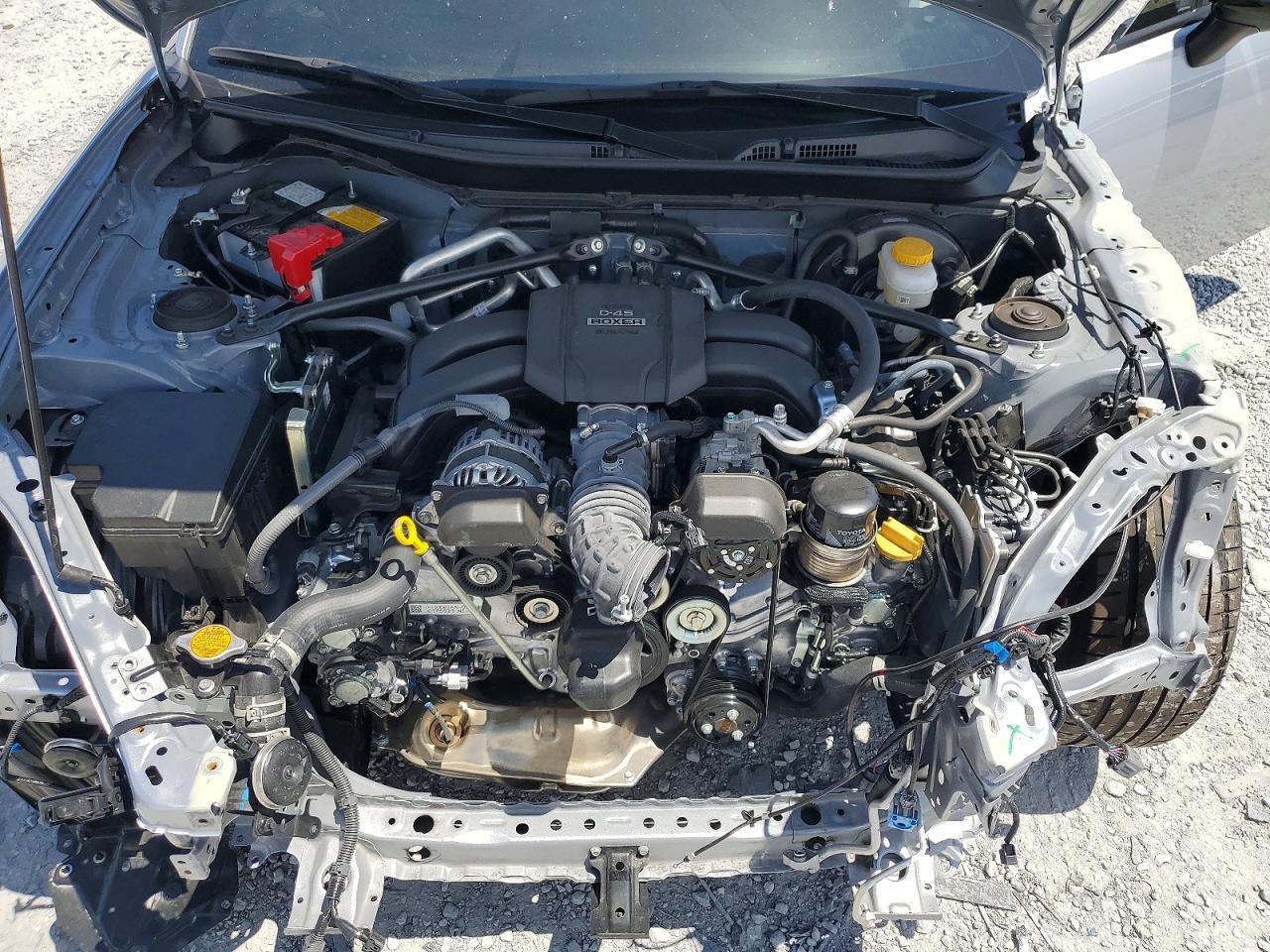 2025 TOYOTA GR 86 PREMIUM — Фото 11 из 12