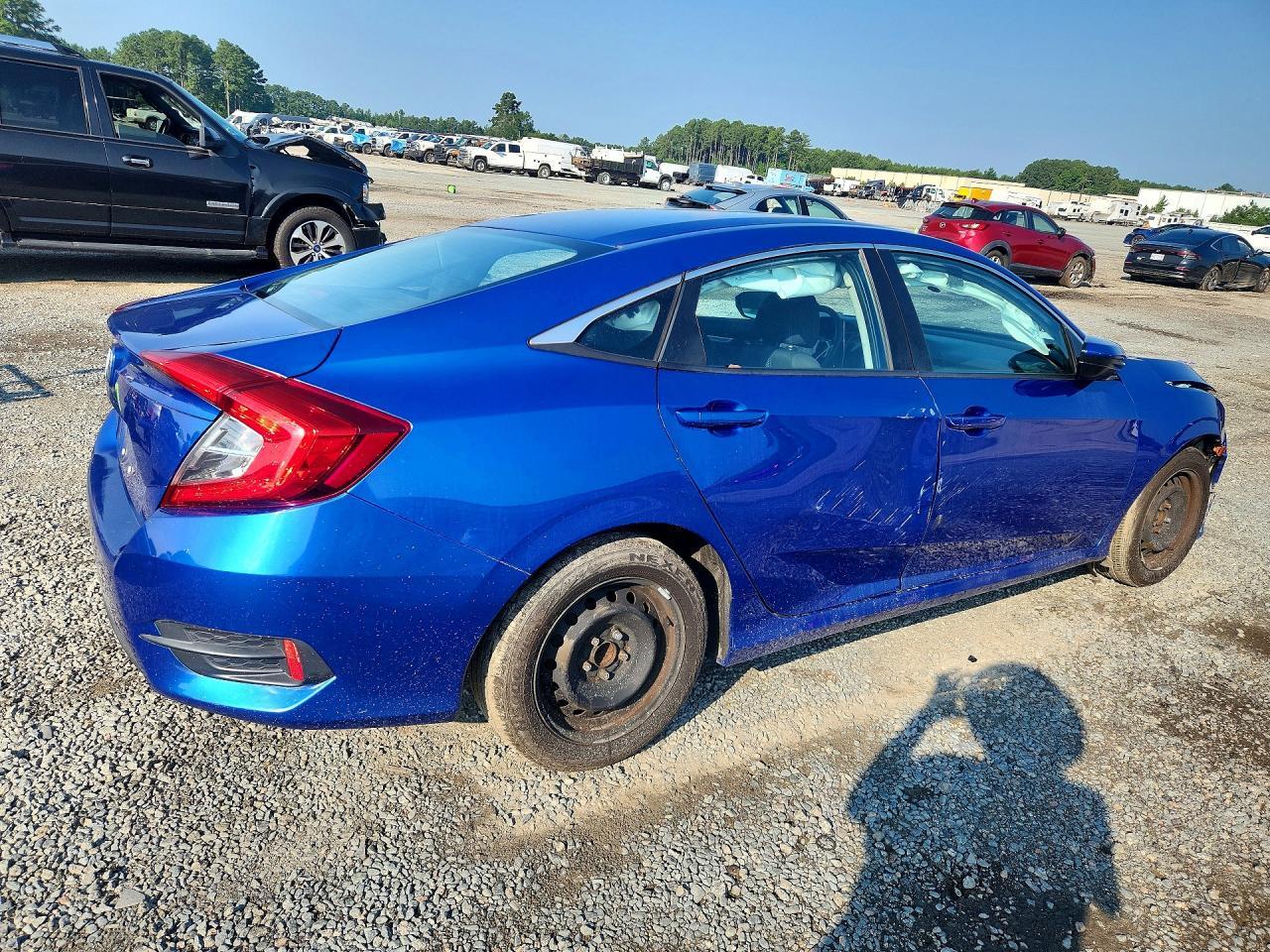 2017 HONDA CIVIC LX — Фото 3 из 12