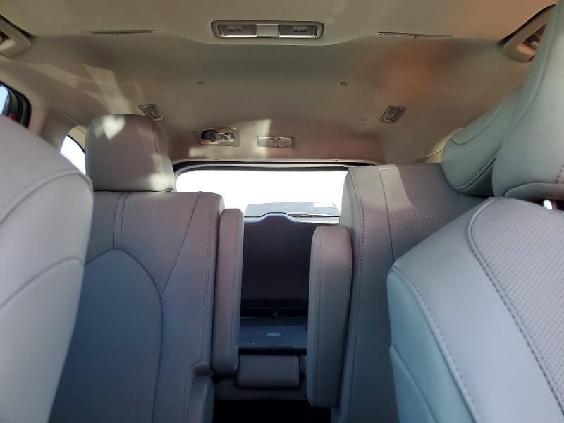 2025 TOYOTA HIGHLANDER LIMITED — Фото 10 из 14