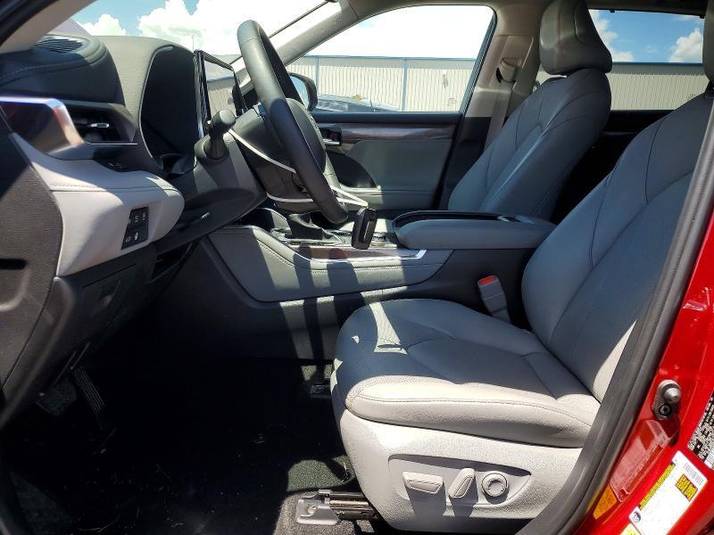 2025 TOYOTA HIGHLANDER LIMITED — Фото 7 из 14