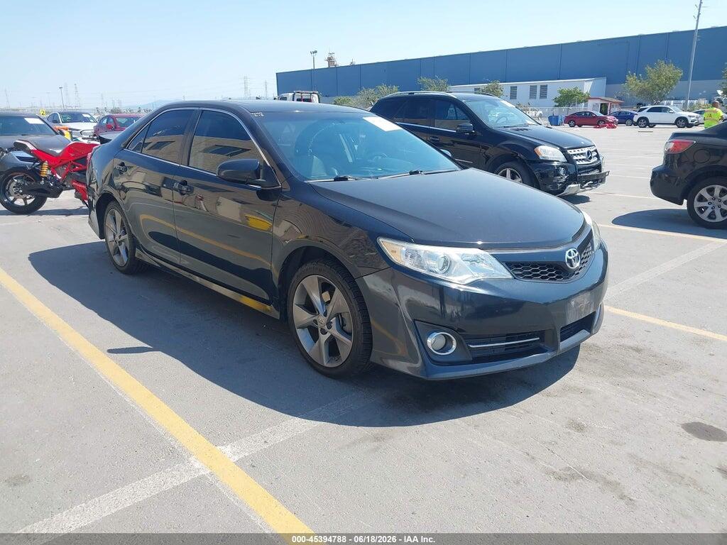 4T1BF1FK5EU348443 2014 TOYOTA CAMRY photo no. 1