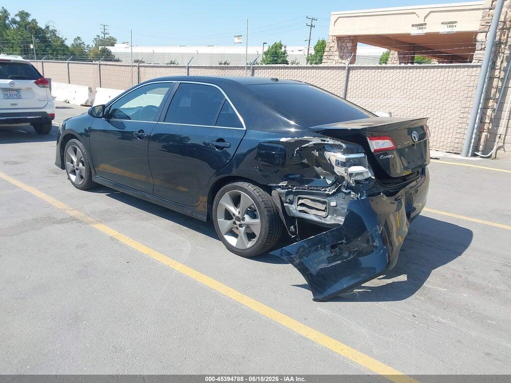 4T1BF1FK5EU348443 2014 TOYOTA CAMRY photo no. 3