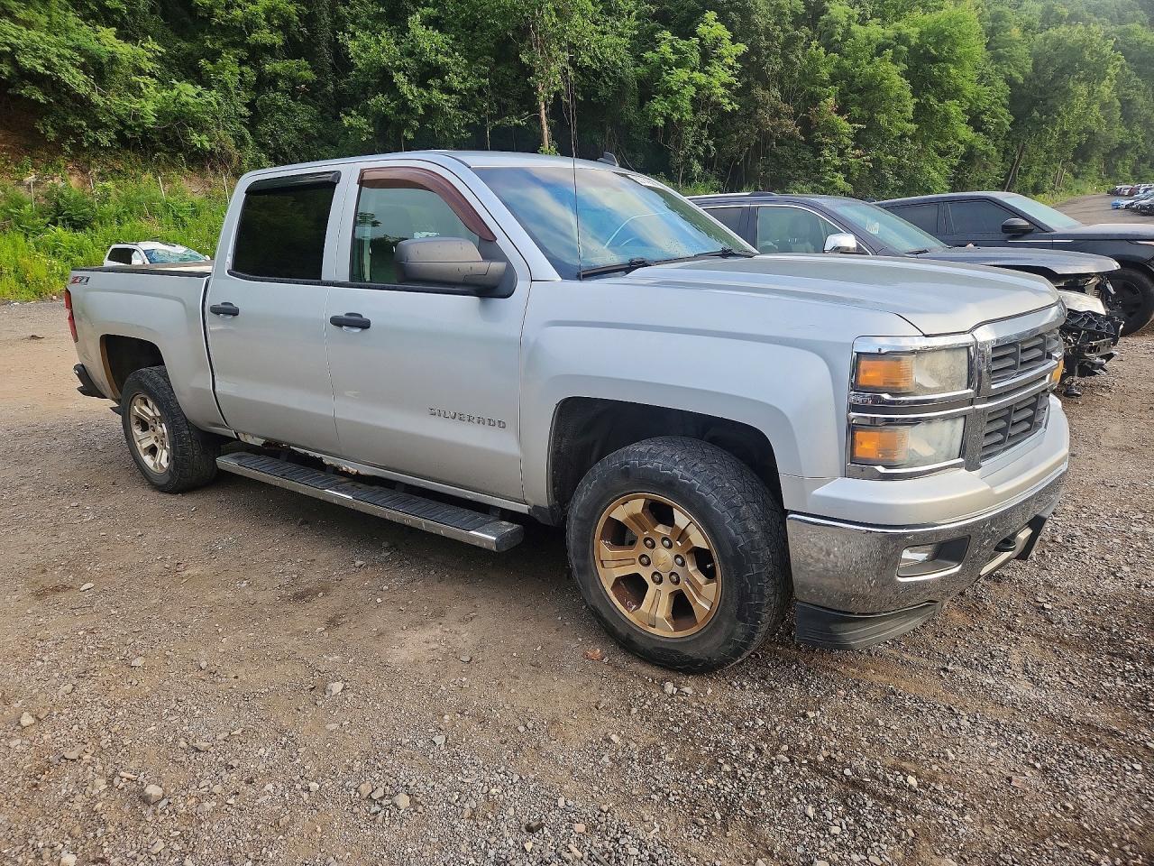 2014 CHEVROLET SILVERADO K1500 LT — Фото 4 из 12