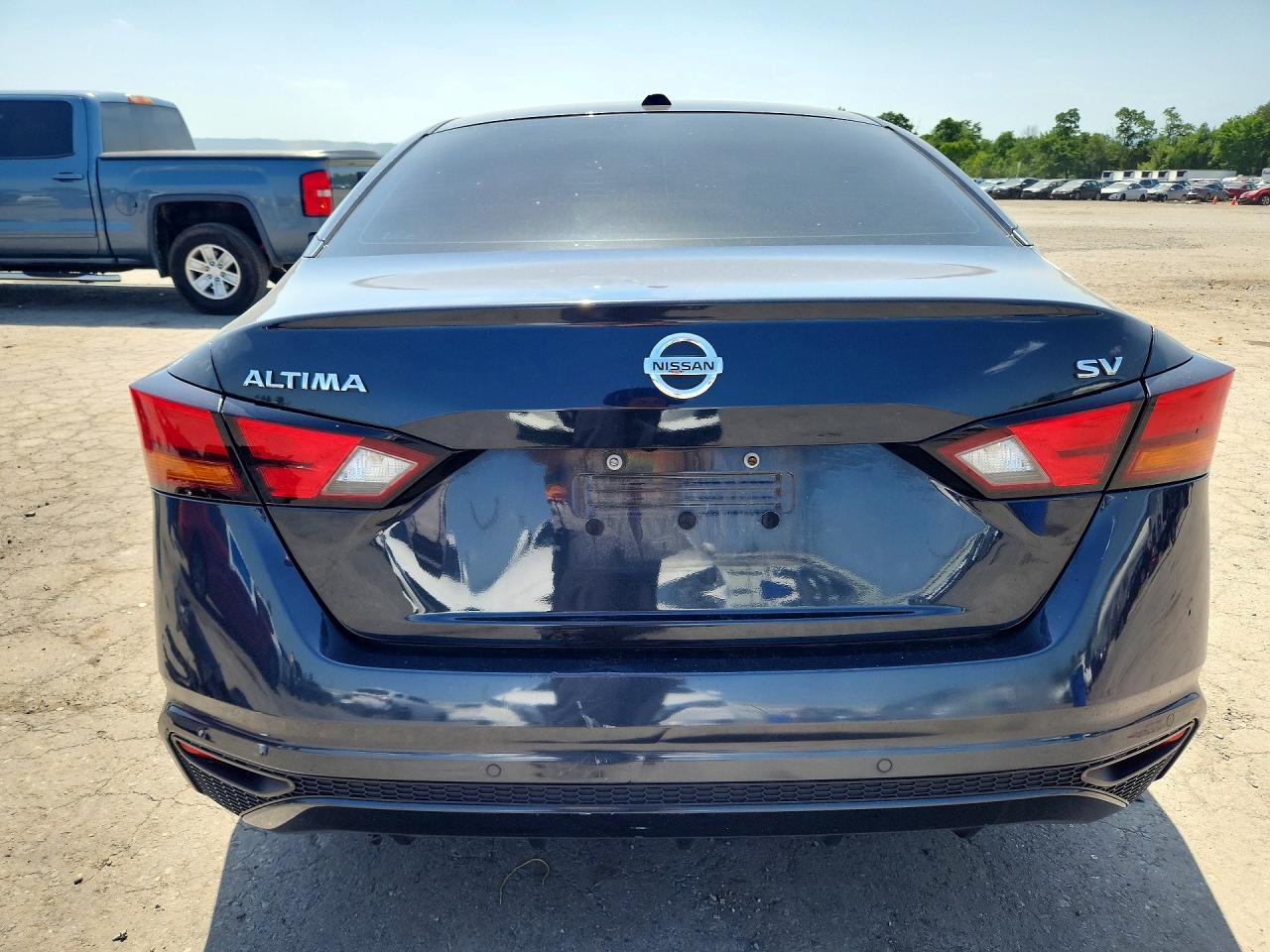 2021 NISSAN ALTIMA SV — Фото 6 из 13