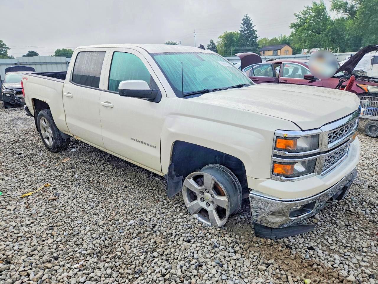 2014 CHEVROLET SILVERADO K1500 LT — Фото 4 из 12