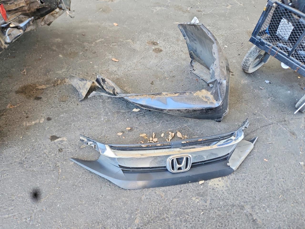 2017 HONDA CIVIC LX — Фото 12 из 13