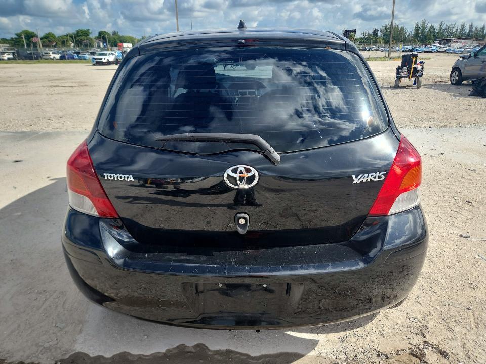 2011 TOYOTA YARIS BASE — Фото 6 из 13