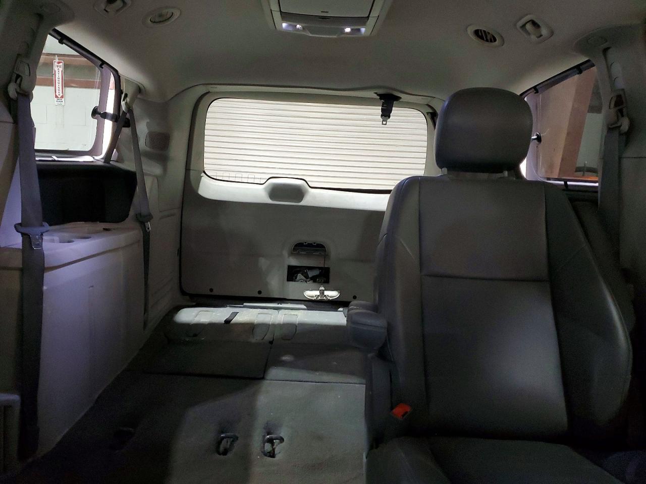 2011 VOLKSWAGEN ROUTAN SE — Фото 10 из 14