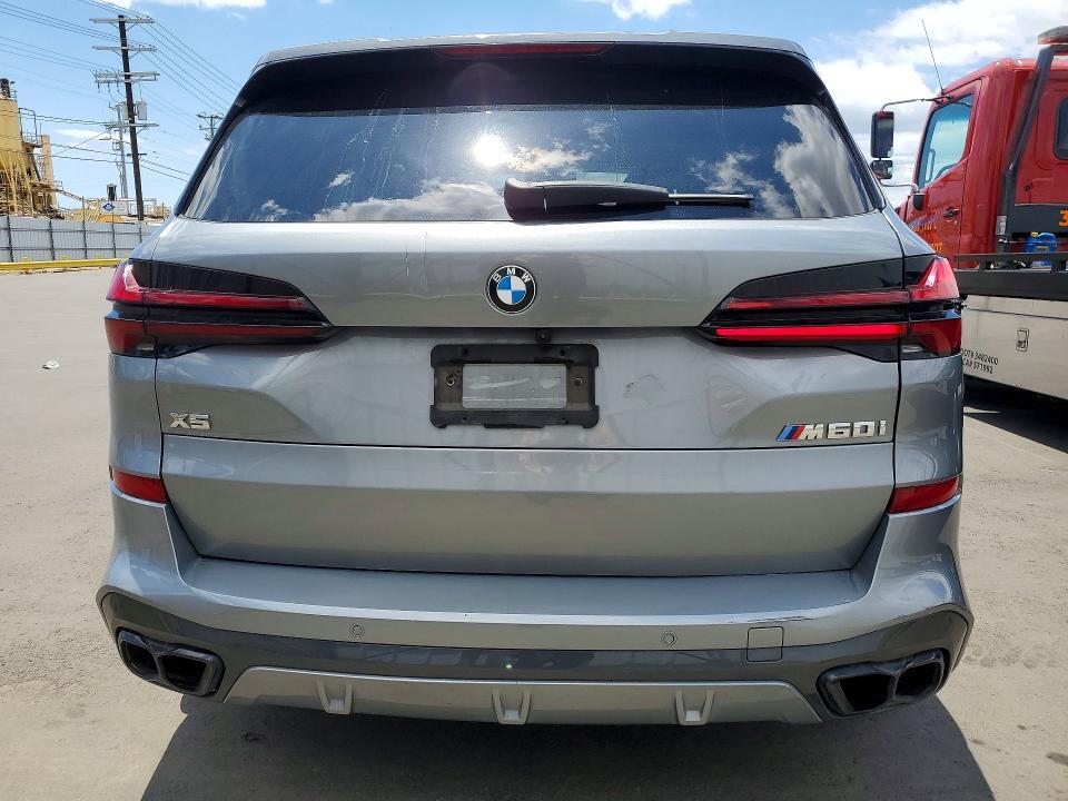 2024 BMW X5 M60I — Фото 6 из 13