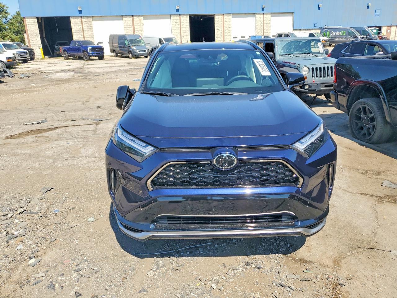 2025 TOYOTA RAV4 XSE — Фото 5 из 13