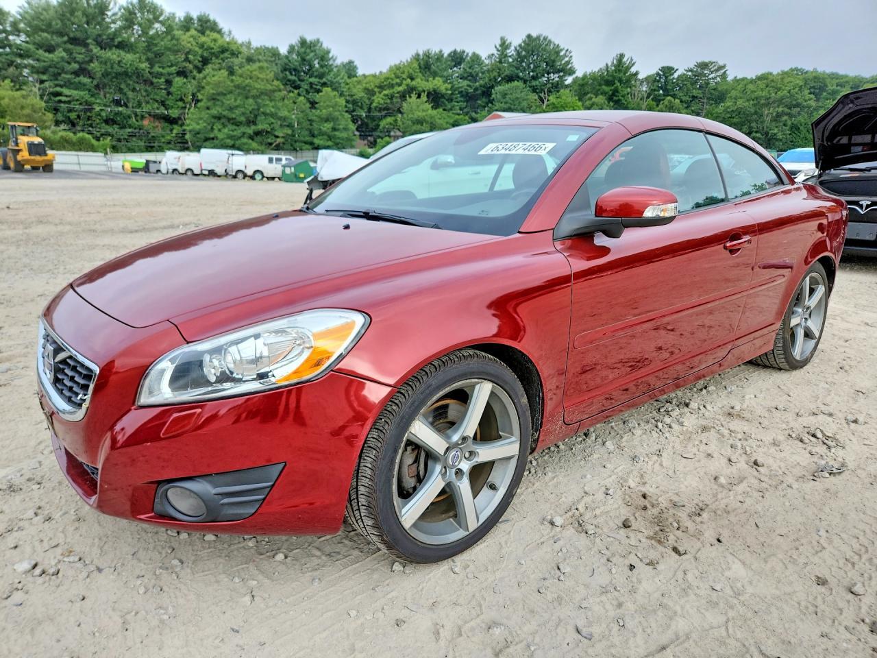 2011 VOLVO C70 YV1672MC5BJ110006