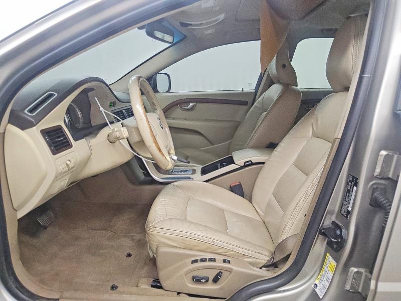2011 VOLVO XC70 3.2 — Фото 7 из 12