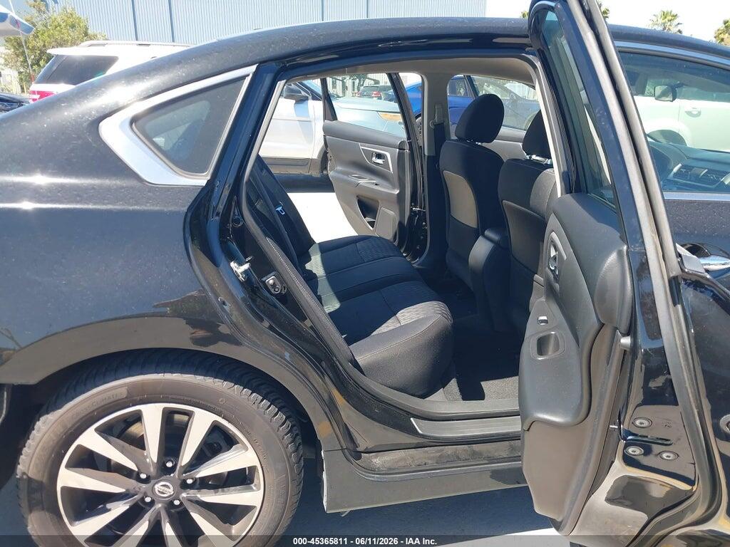 1N4AL3AP1JC211819 2018 NISSAN ALTIMA photo no. 8