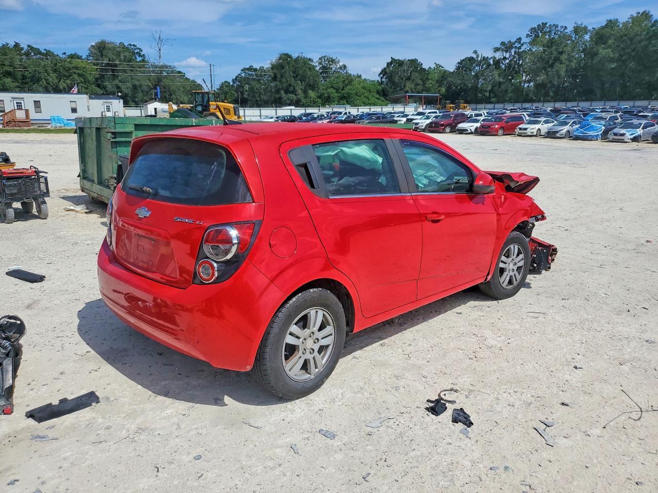 2014 CHEVROLET SONIC LT — Фото 3 из 14