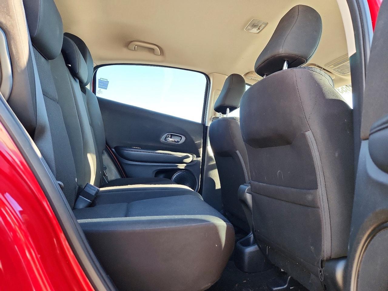 2017 HONDA HR-V LX — Фото 11 из 13