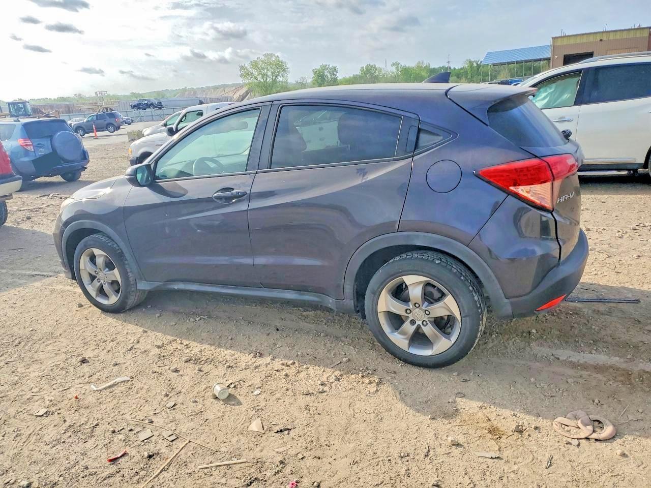 2017 HONDA HR-V EX — Фото 2 из 13