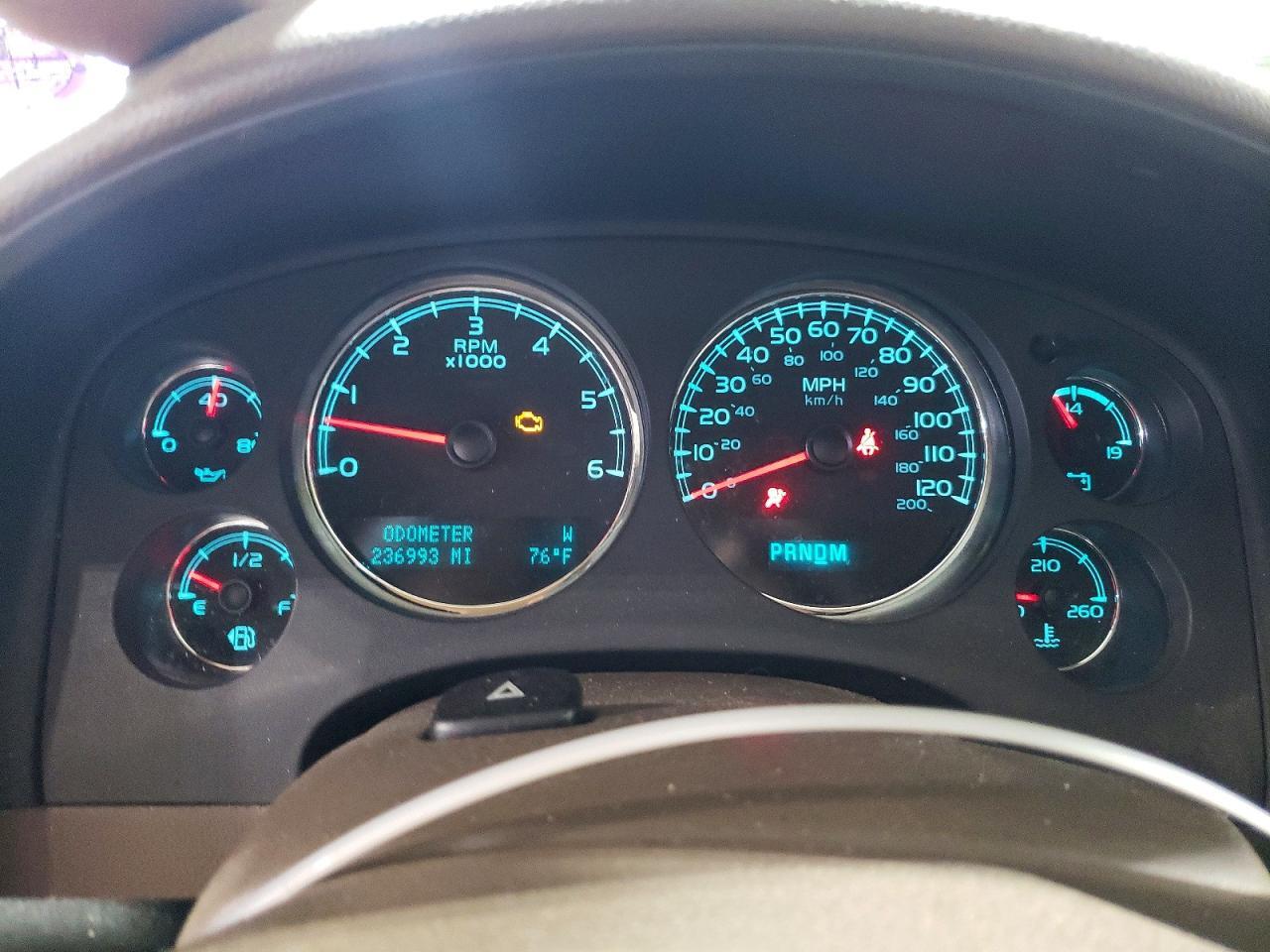 2014 CHEVROLET SUBURBAN K1500 LTZ — Фото 9 из 14