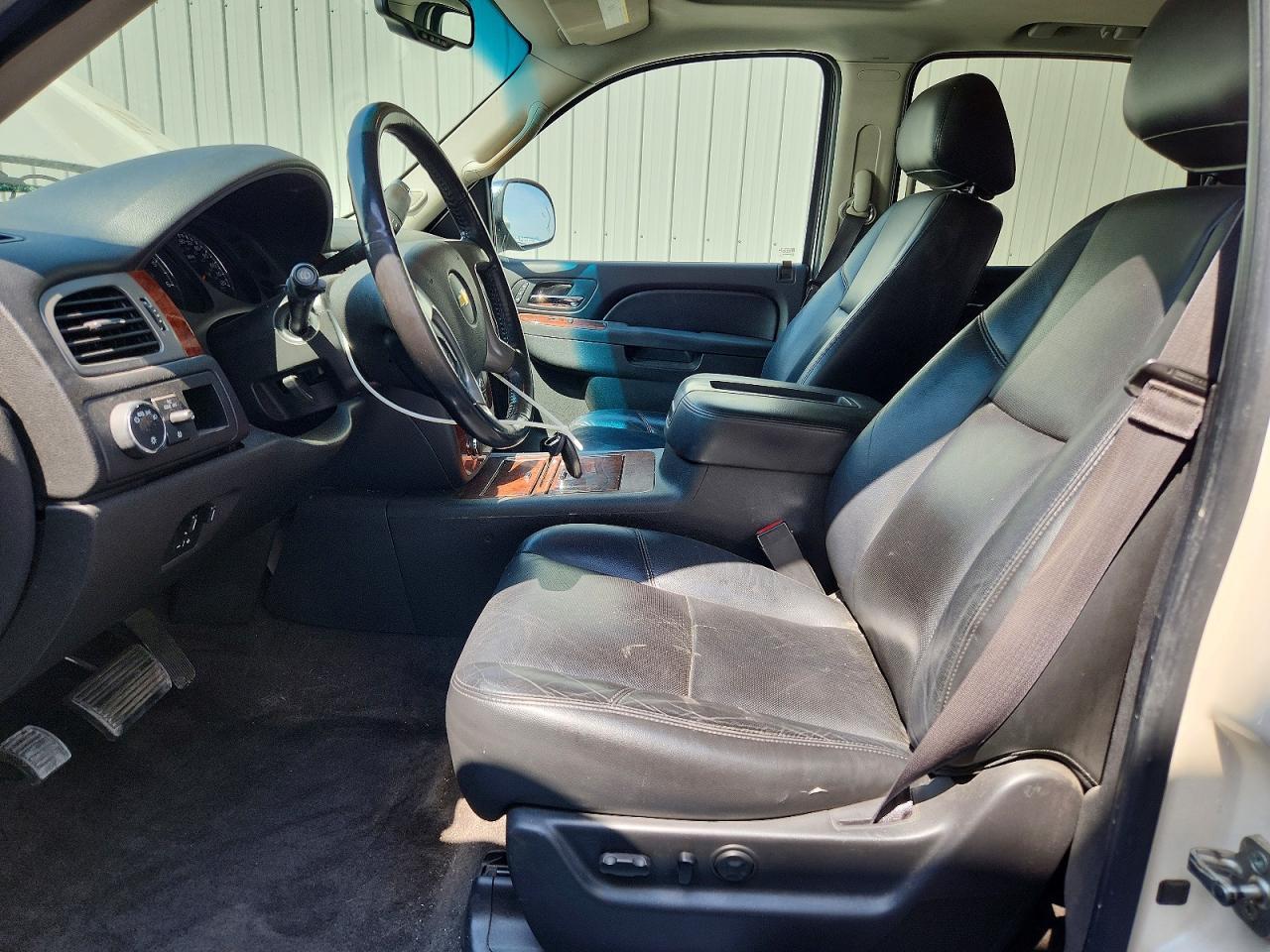 2014 CHEVROLET TAHOE C1500 LTZ — Фото 7 из 14